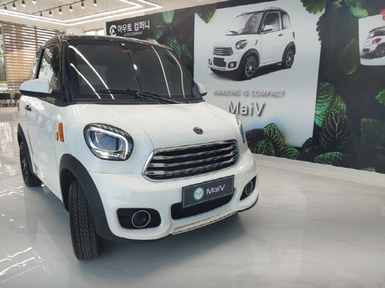 의정부 전시장에 배치된 2021년형 마이브 m1. <케이에스티일렉트릭 제공>